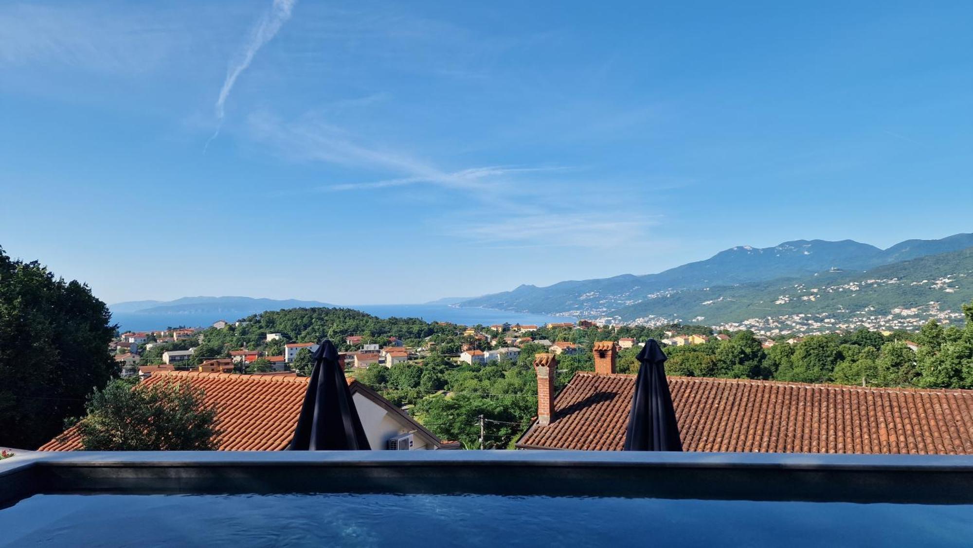 Srok Apartments With Pool คาสตาฟ ภายนอก รูปภาพ