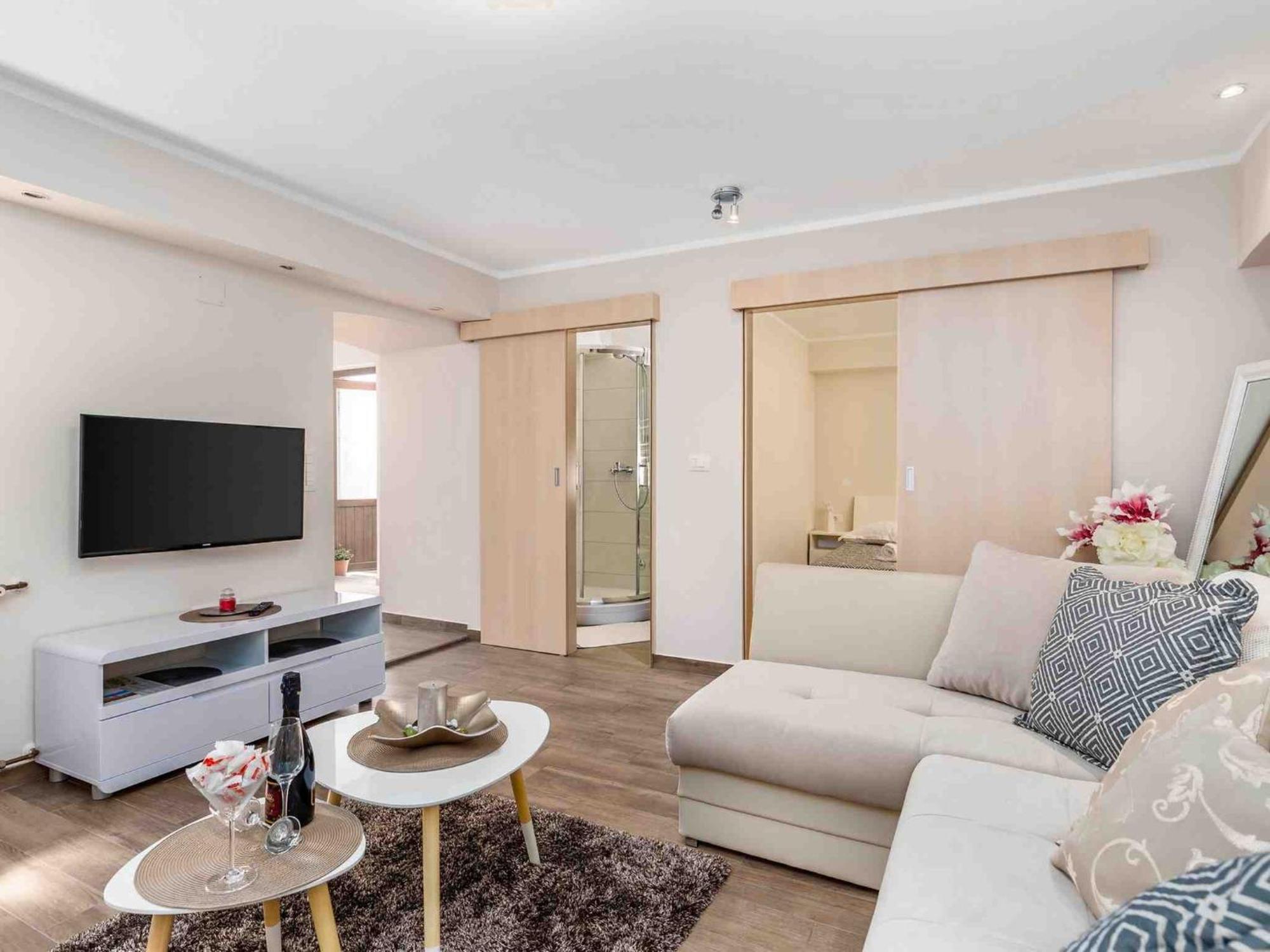 Srok Apartments With Pool คาสตาฟ ห้อง รูปภาพ